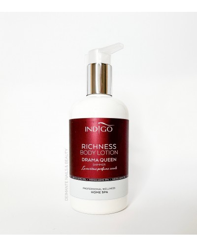 Drama Queen Shimmer Body Lotion, 300ml